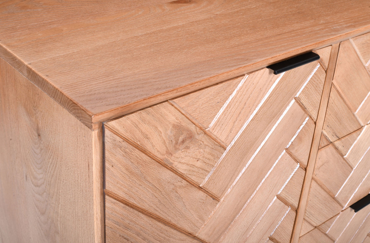 Solid Oak Herringbone Sideboard – 3 Drawers, 2 Doors & Black Metal Base (140cms)