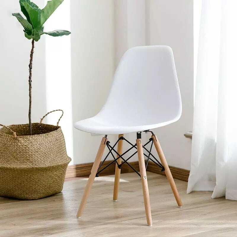 4 x Milo Ergonomic &quot;Tulip&quot; Dining Chairs - White Chair with Solid Wooden Legs Casa Maria Designs 